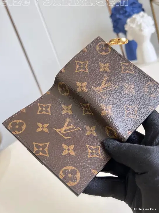 Aaa replica bags Vuitton Wallet Lisa Louis 0605